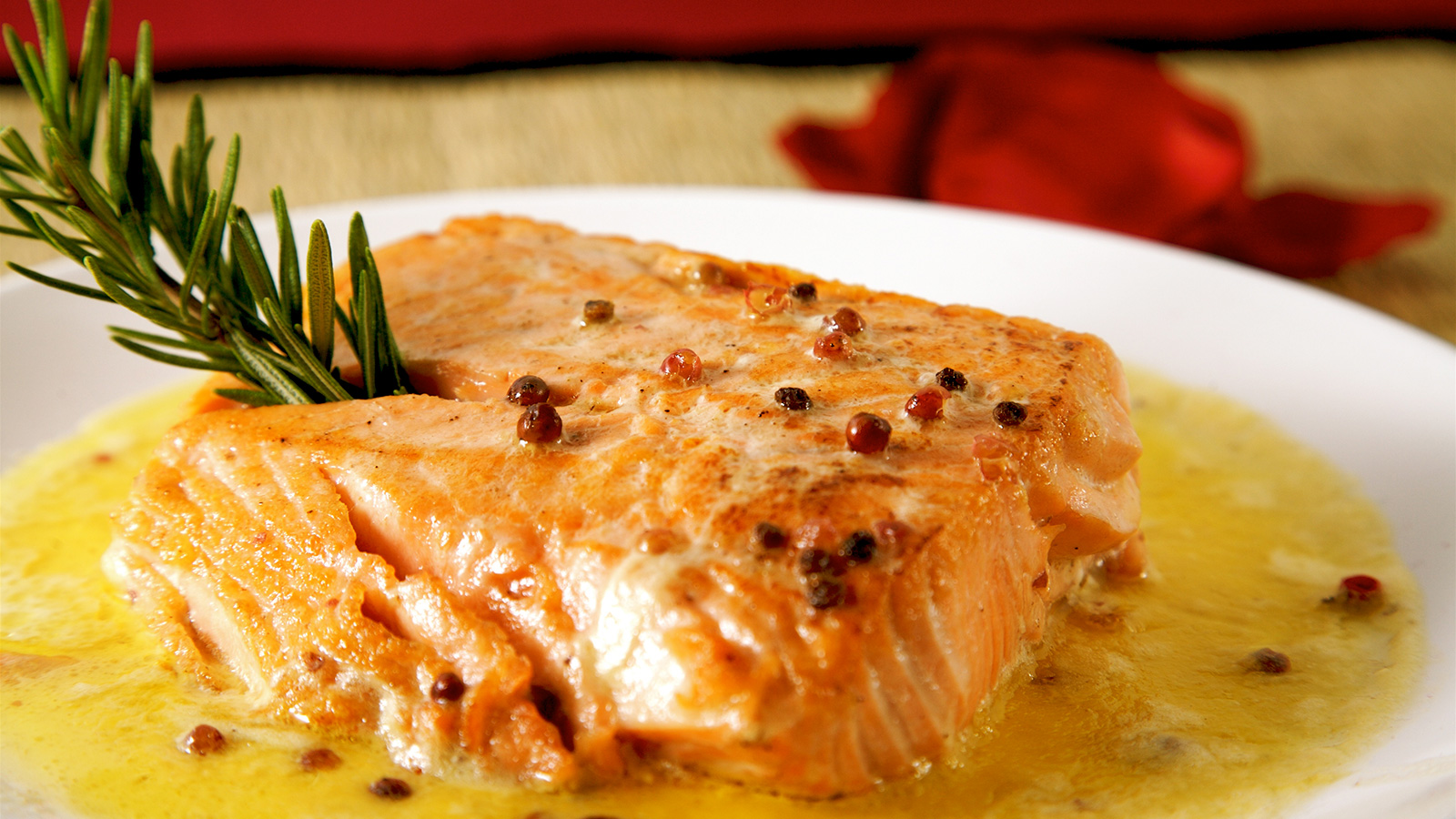 Salmón al vodka Julius Julio Bienert Receta Canal Cocina